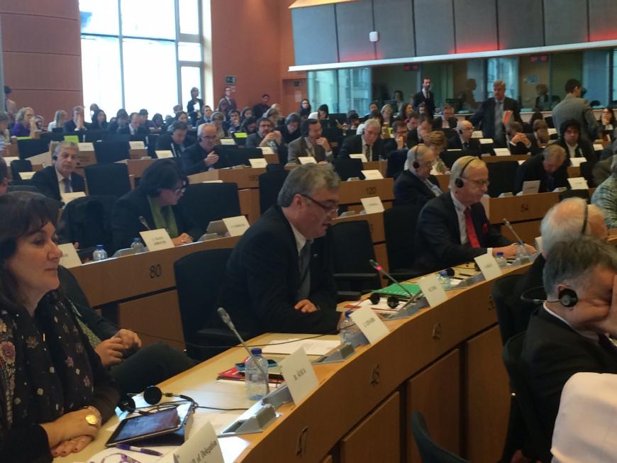 Dr. Zver o Luxleaks na EPP skupini 2014-11-12 (1) Dr. Zver o Luxleaks na EPP skupini 2014-11-12 (1)